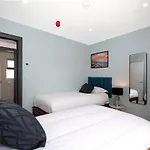 Burrow 홀리데이파크 로슬레어