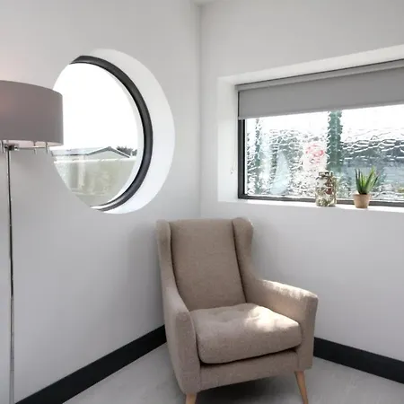 Burrow * Rosslare Harbour